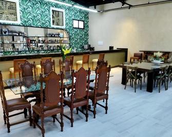 Bristol Villaggio Rosa Aruja - Arujá - Restaurant