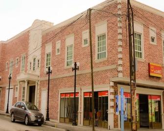 Hotel Arribo - Lagos de Moreno - Gebouw