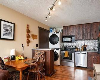 Condo walking distance to lifts/Mountain Village - Big Sky - Cocina