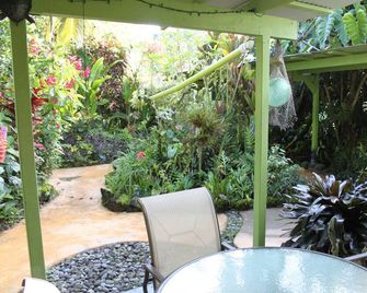 Rain Forest Apartment! - Keaau - Патіо