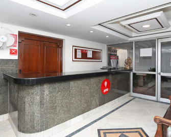 Hotel Chanakya Inn - Patna - Front desk