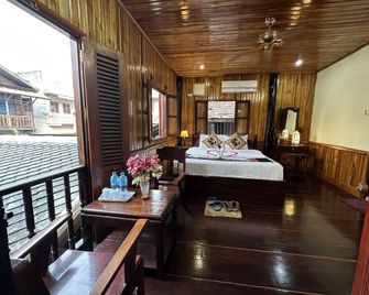 Villa Alounsavath Mekong Riverside - Luang Prabang