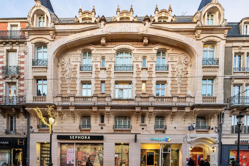 Best Western Hotel d'Arc - Orleans - Edificio