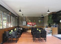 Bamboe Inn 2 Homestay - Bandar Lampung - Restaurant