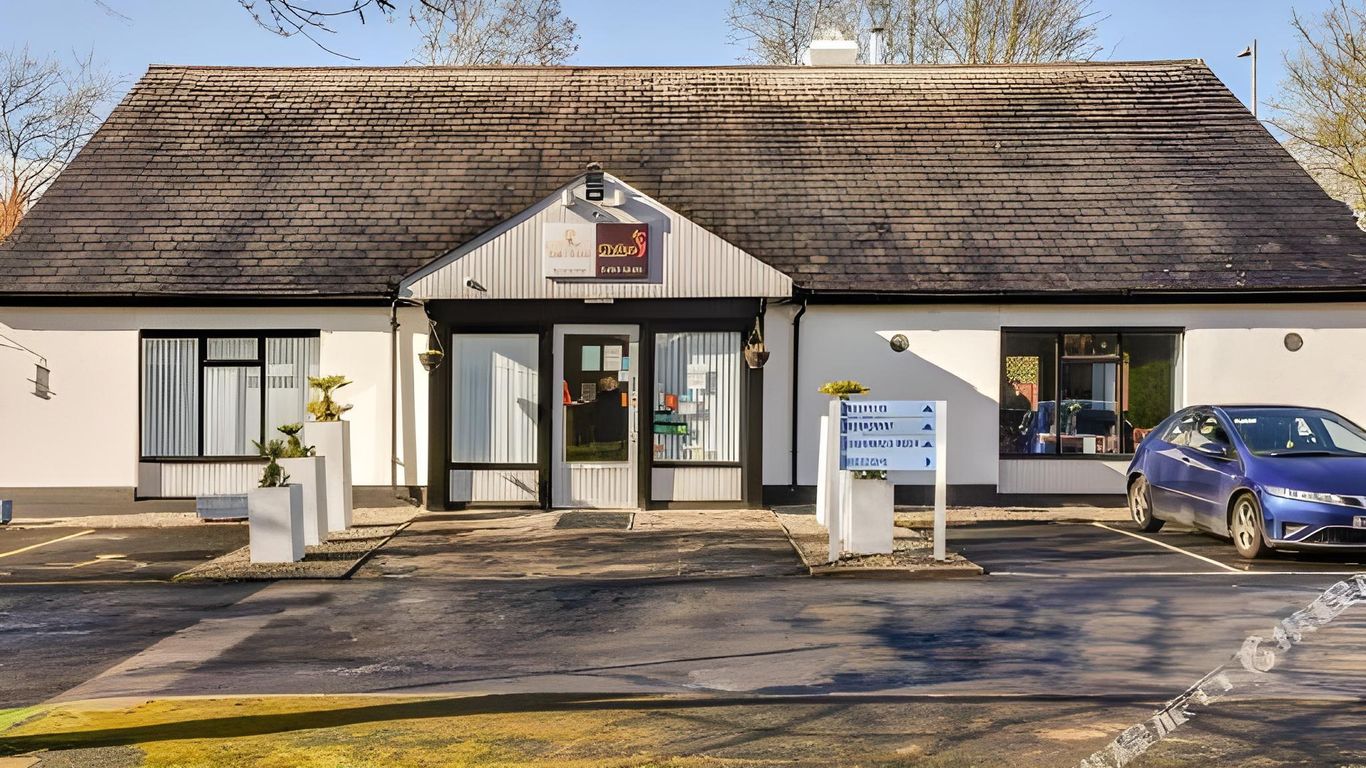 The Hotel Rafiya, Redditch