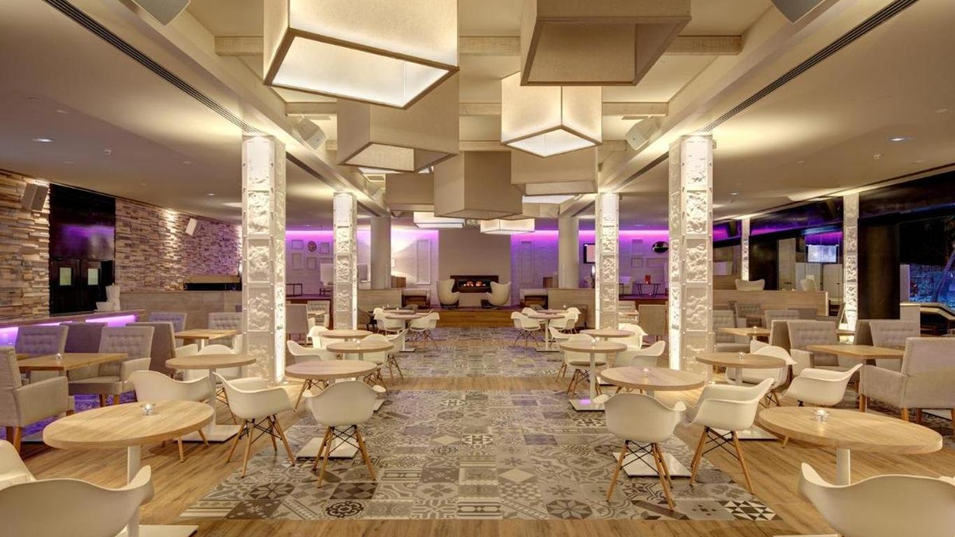 Amàre Beach Hotel Marbella - Adults Recommended