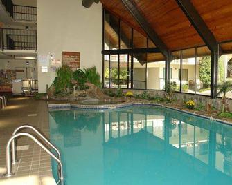 Valley Forge Inn - Pigeon Forge - Piscina