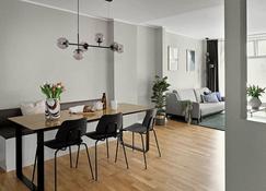 3 Bed Room Apartment | Spacious 120 sqm - Copenhagen - Dining room