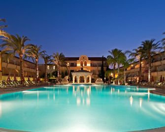 Napa Plaza Hotel - Ayia Napa - Piscina