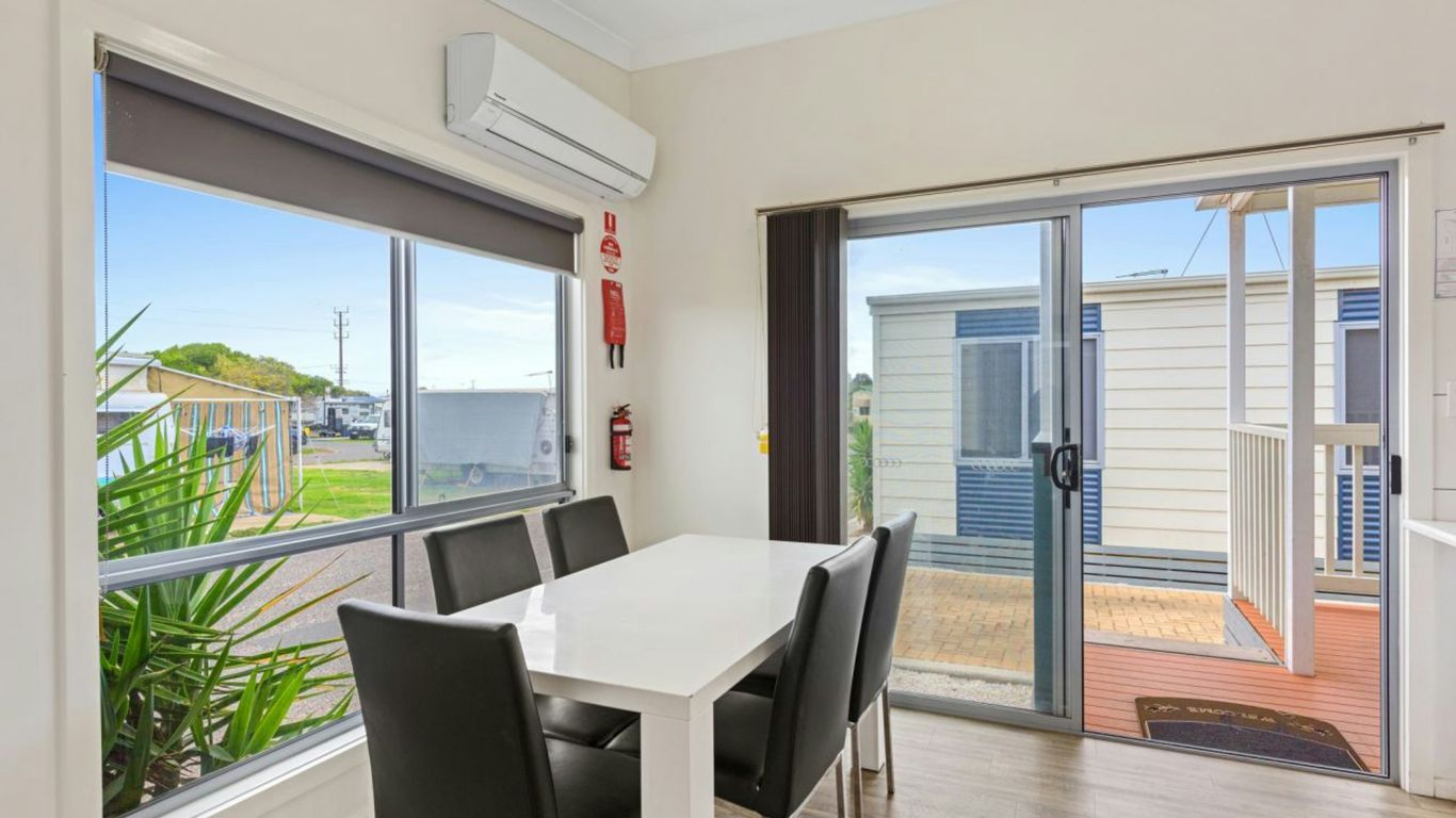 Discovery Parks - Adelaide Beachfront