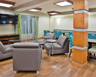 Holiday Inn Express And Suites Kimball, An IHG Hotel - Kimball - Lounge