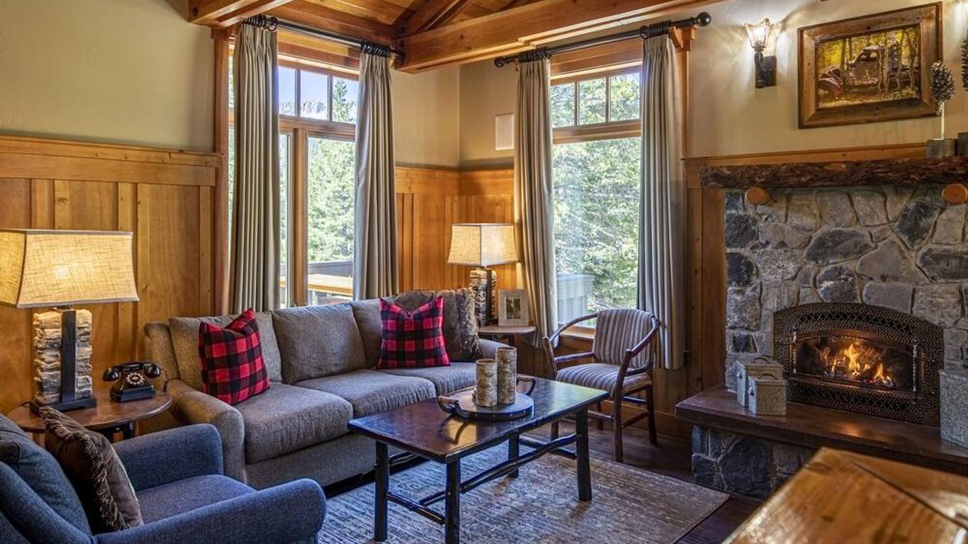 Tamarack Lodge And Resort