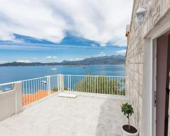 New apartment with terrace and sea view - Lopud - Balcony