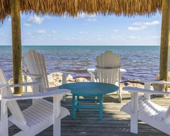 Overlooking Lagoon and Pool-Free Golf Cart-Kayaks - Key Largo - Patio