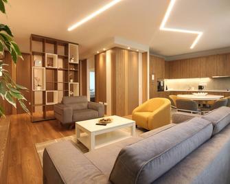 Sarajevo Daily Apartments - Sarajevo - Living room