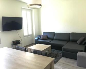 Safranier Townhouse - Antibes - Living room
