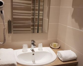 Logis Hôtel A la Bonne Auberge - Laval