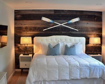 Updated Open Plan - Keuka Lakefront Home 4BR & 157' private beach - Barrington (Nueva York) - Habitación