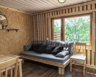 Peace and Privacy Travel - Aulanko Lake Hide-out - Гямеенлінна - Вітальня