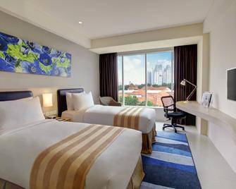 Holiday Inn Express Jakarta International Expo - ג'קרטה - חדר שינה