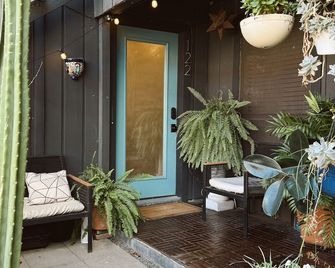 Keep Austin Cozy - Central Retreat - Austin