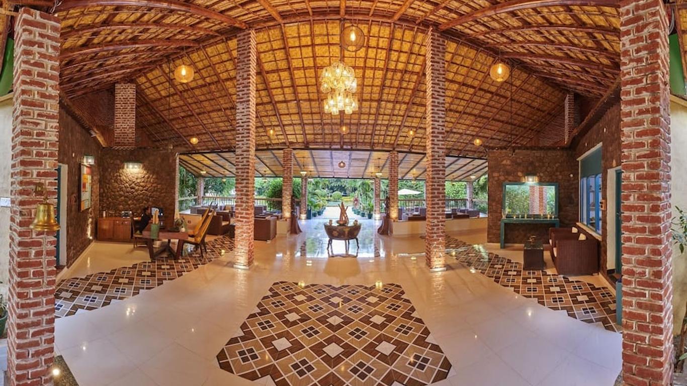 Acorn Hideaway Resort & Spa