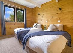 Mole Creek Cabins - Deloraine - Schlafzimmer
