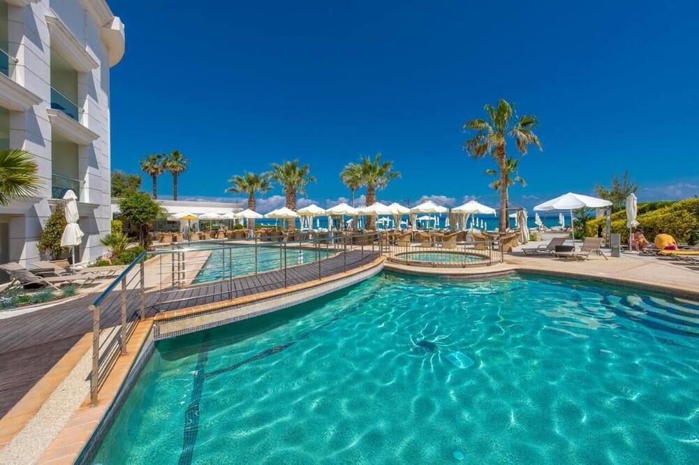 Elinotel Apolamare Hotel