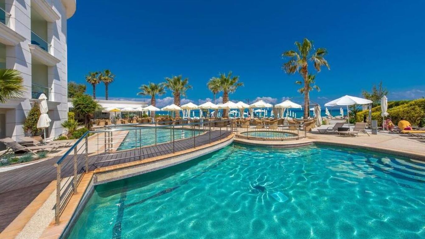 Elinotel Apolamare Hotel