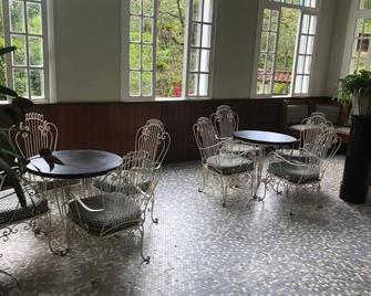 Apartment in the mountains of Petrópolis / RJ for up to 6 people - Petrópolis - Restaurant
