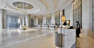 JW Marriott Mumbai Sahar - Mumbai - Lobby