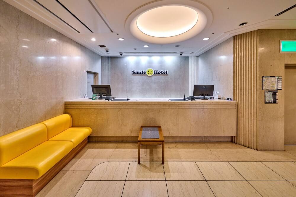 Smile Hotel Tokyo Nishikasai - טוקיו - דלפק קבלה