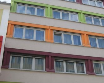 Hotel S16 - Münih - Bina