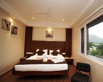 Hotel Amoha - Tiruvannāmalai - Bedroom