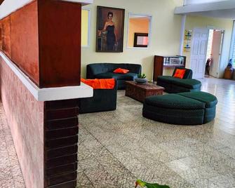 Eco Hotel Mariscal - San Salvador - Lobby