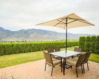 Shiraz Villa - Osoyoos