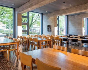 Zurich Youth Hostel - ציריך - מסעדה