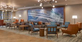 Sunbridge Hotel & Conference Centre Sarnia/Point Edward - Sarnia - Lounge