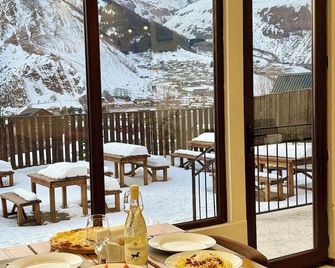 Mountain House Kazbegi - Stepantsminda - Balcony