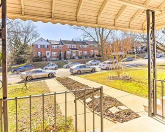 Baltimore Home Less Than 2 Mi to Dtwn Towson - Baltimore - Balkon