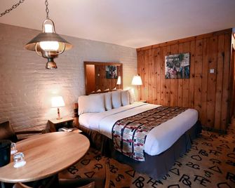 Dude Rancher Lodge - Billings - Phòng ngủ