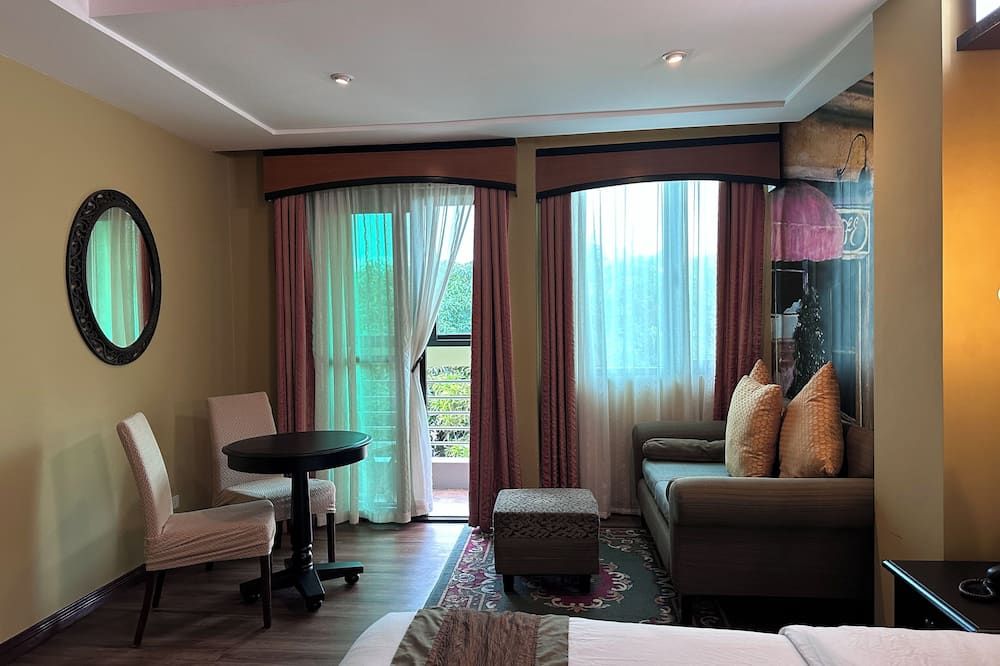 Lee Boutique Hotel Tagaytay - טאגיטאי - סלון