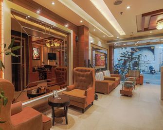 Csjs Inn By Krishna Group Of Hotels - אמריצר - לובי