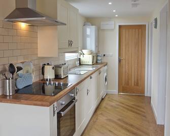 2 bedroom accommodation in Llanllechid, near Bangor - Bangor - Keuken