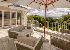 Luxury, modern double story beach house - Plettenberg Bay - Balkon
