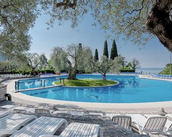 Hotel Marco Polo - Garda - Piscina