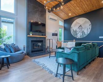 Évasion Nature Adstock - Sauna, Ski & Spa - Thetford Mines - Лаунж