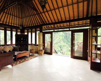 Bagus Jati Health & Wellbeing Retreat - Payangan - Sala de estar