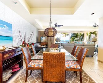 Grace Bay Beachfront:Tropical Reef 50 Feet Offshore. - The Bight Settlements - Essbereich