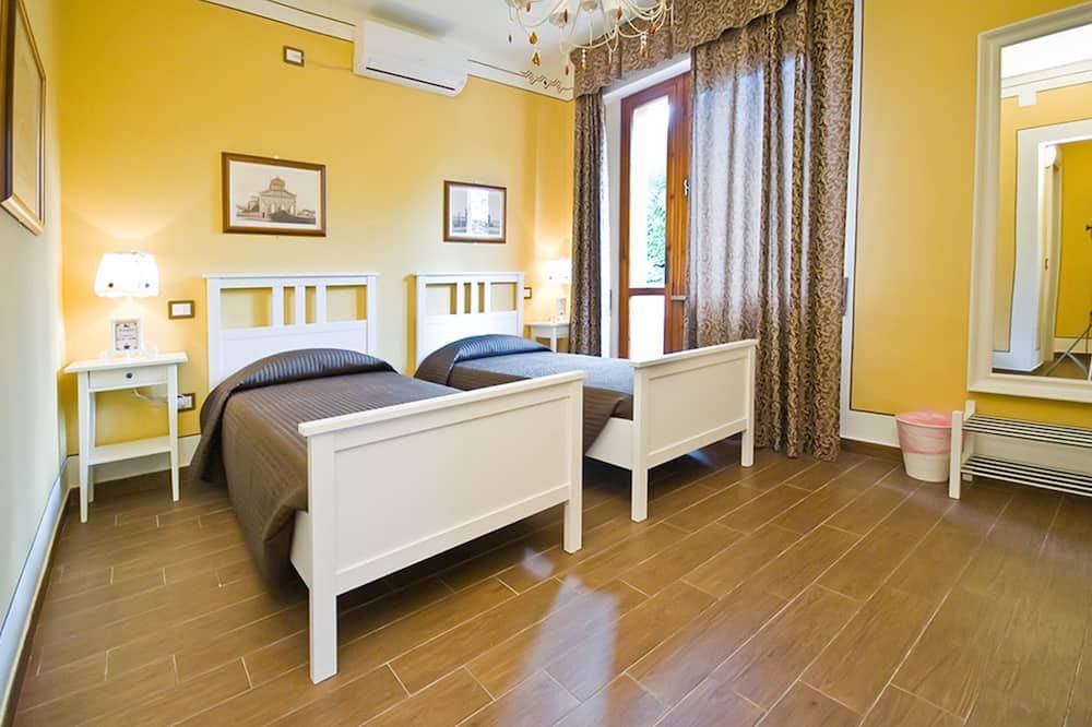 Hotel Pisa Tower - פיזה